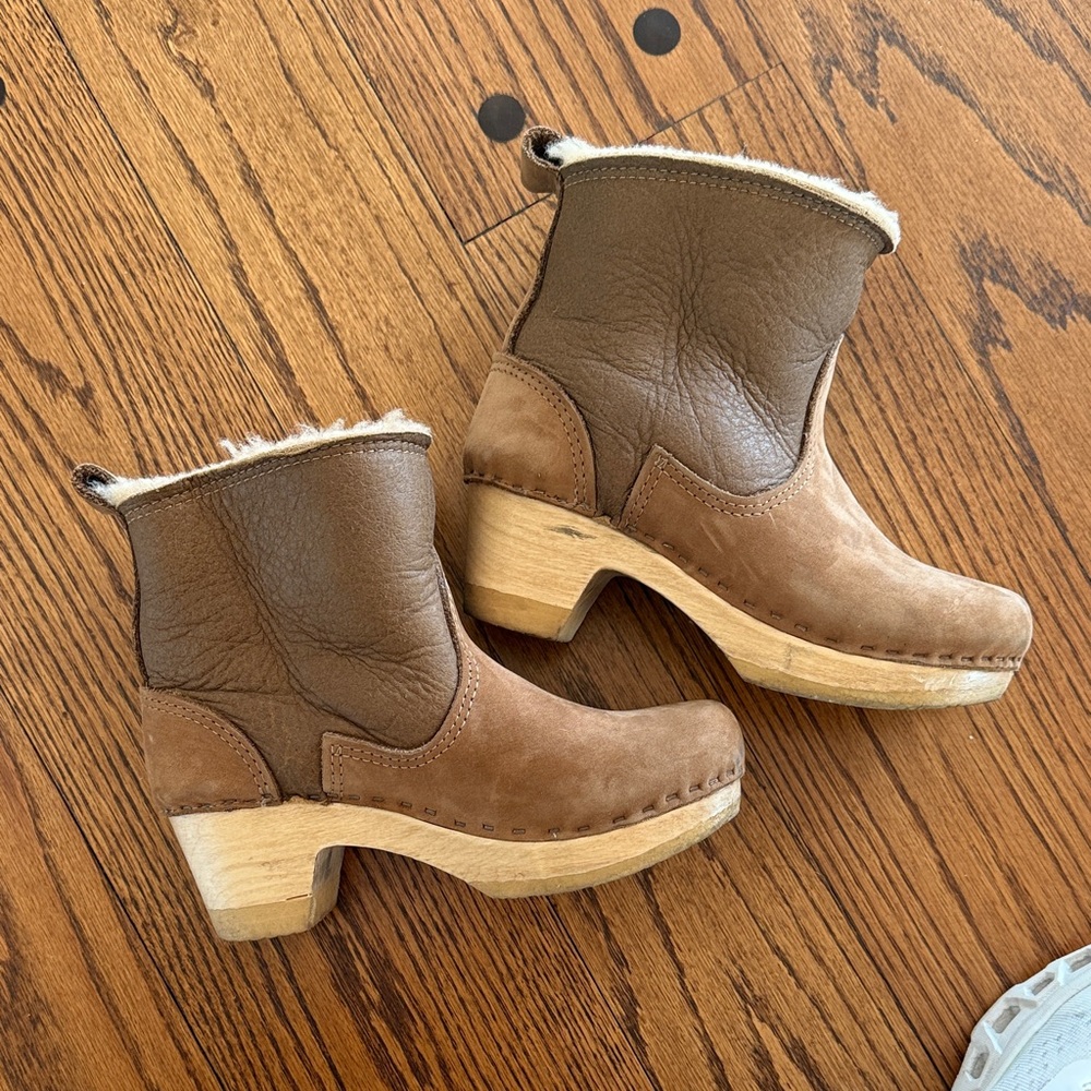 No. 6 Brown Shearling-Lined Clogs